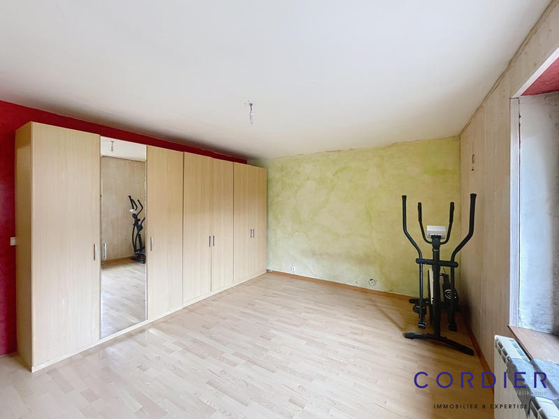 Maison - 105 m² - 4 pièces