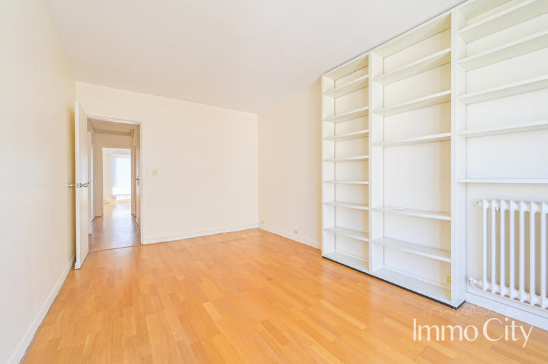 Appartement - 89 m² - 3 pièces