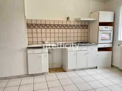 Maison - 106 m² - 6 pièces