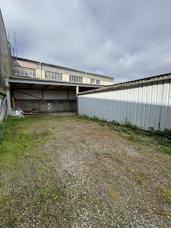 Entrepôt - 46 m²