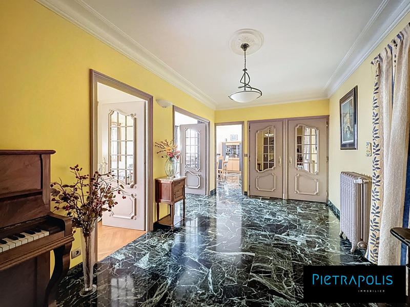 Appartement - 118 m² - 3 pièces