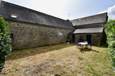 Maison traditionnelle - 105 m² - 5 pièces