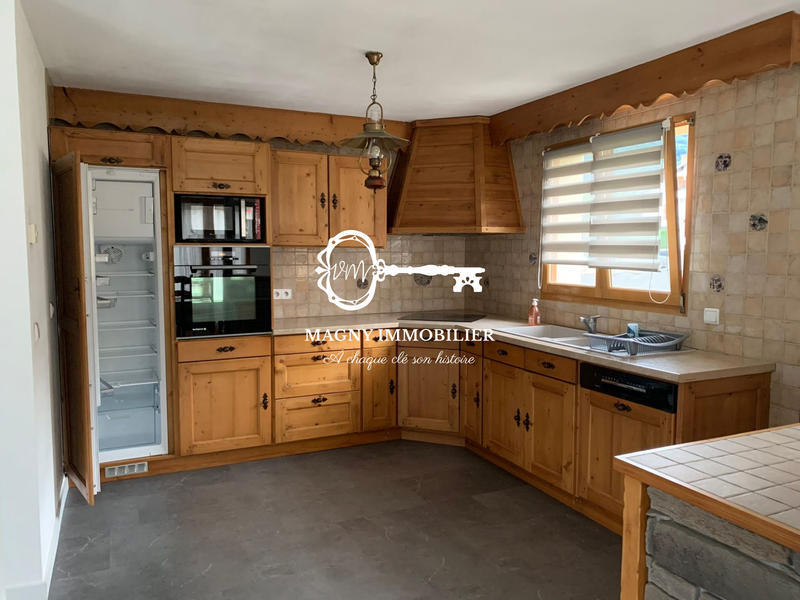 Maison - 110 m² - 5 pièces