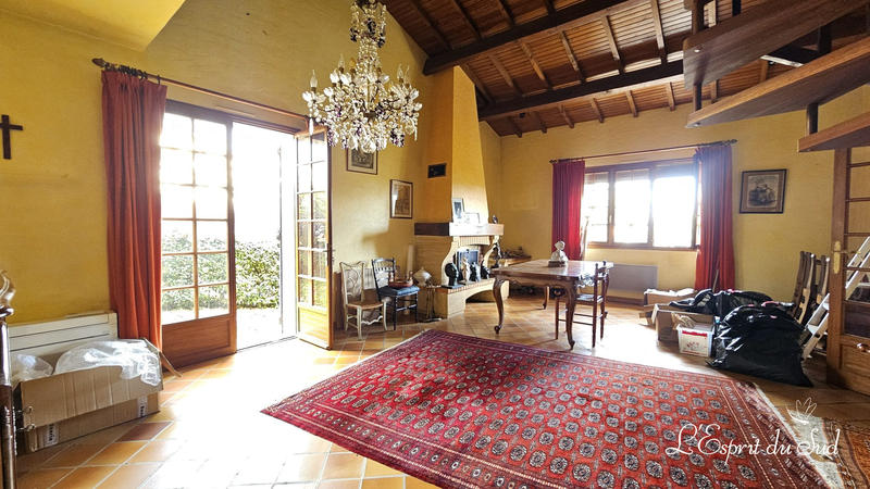 Maison - 138 m² - 6 pièces