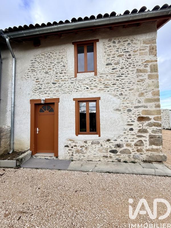Maison de village - 80 m² - 3 pièces