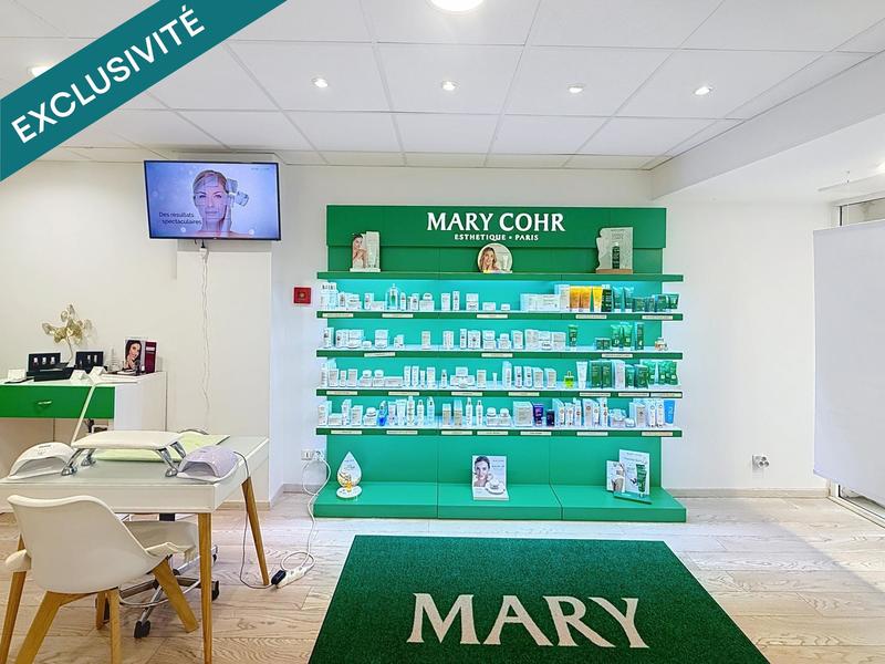 Local commercial - 110 m² - 4 pièces