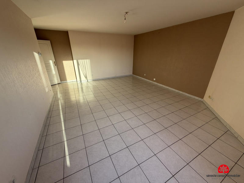 Appartement - 74 m² - 3 pièces