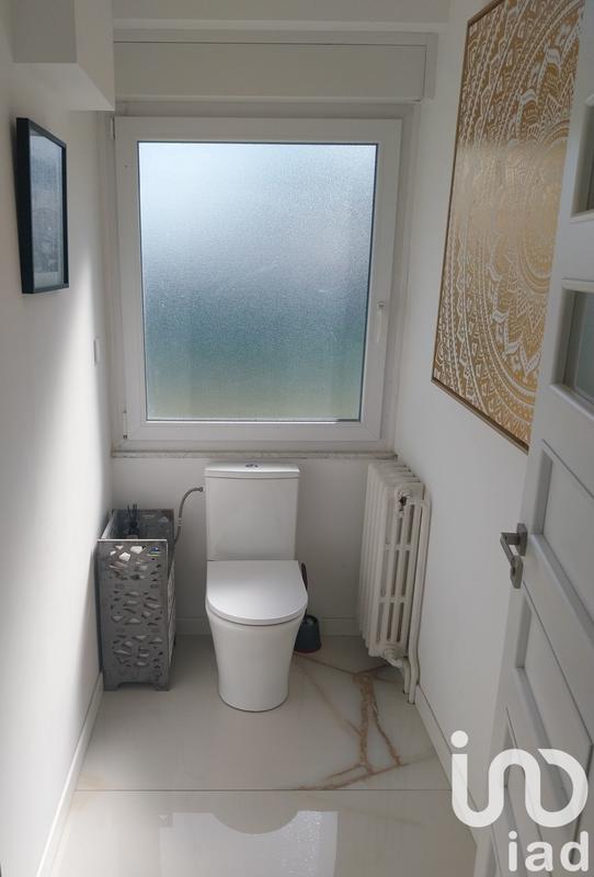 Maison - 273 m² - 8 pièces