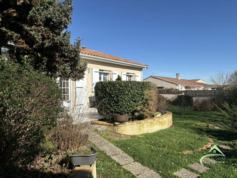 Maison - 137 m² - 7 pièces