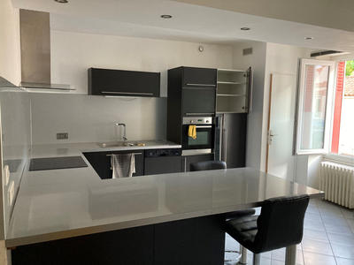 Maison - 76 m² - 3 pièces