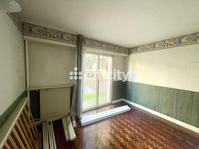 Appartement - 118 m² - 6 pièces