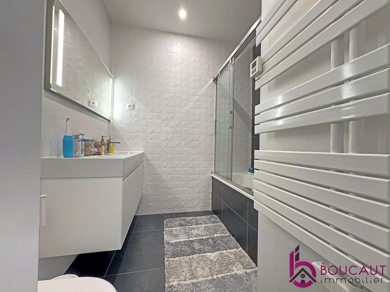 Appartement - 118 m² - 5 pièces