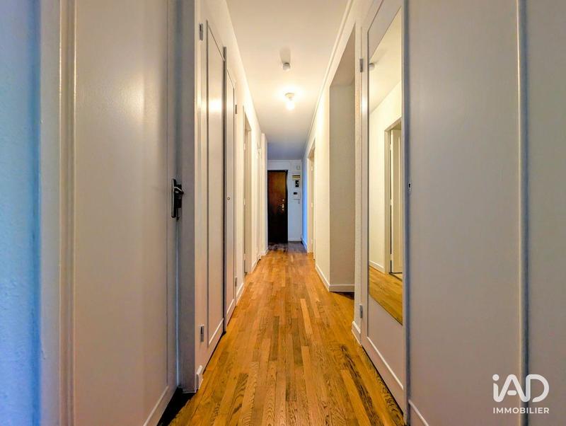 Appartement - 99 m² - 5 pièces