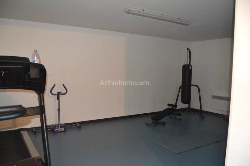 Maison - 258 m² - 7 pièces