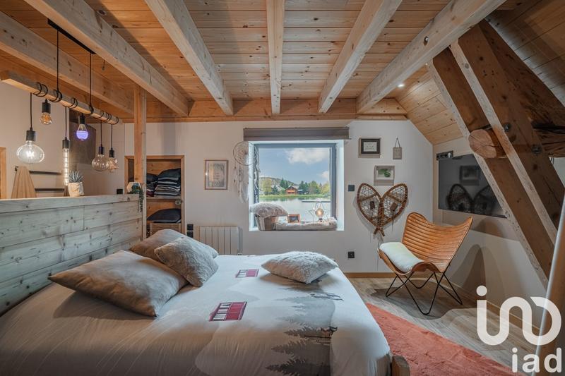 Châlet - 173 m² - 8 pièces