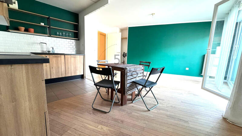 Appartement - 65 m² - 3 pièces