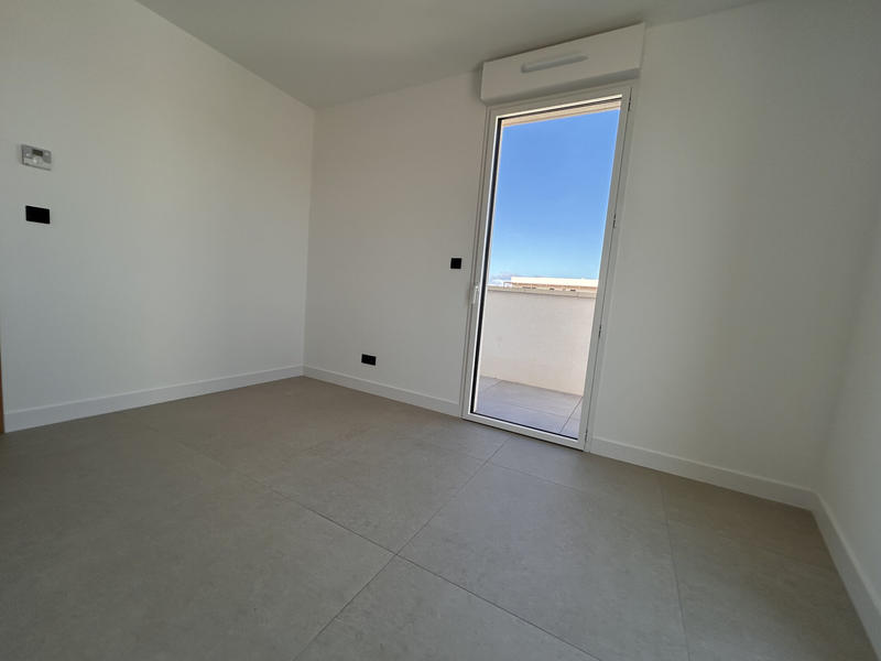 Appartement - 97 m² - 5 pièces