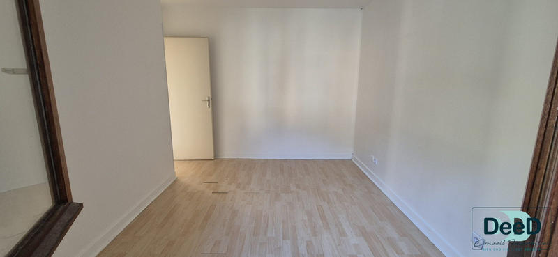 Maison traditionnelle - 82 m² - 4 pièces