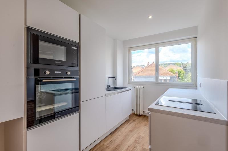 Appartement - 110 m² - 5 pièces