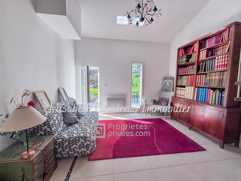 Maison - 165 m² - 8 pièces