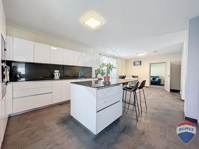 Maison - 178 m² - 6 pièces