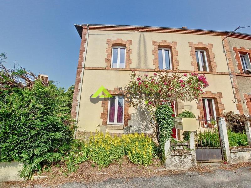 Maison de ville - 120 m² - 5 pièces