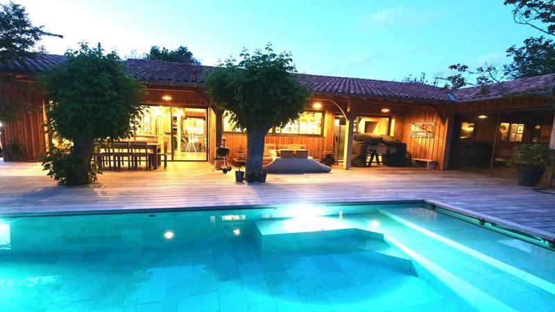 Maison - 200 m² - 5 pièces