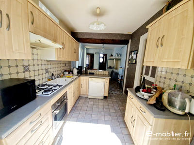 Maison - 155 m² - 8 pièces