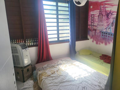 Maison - 93 m² - 4 pièces