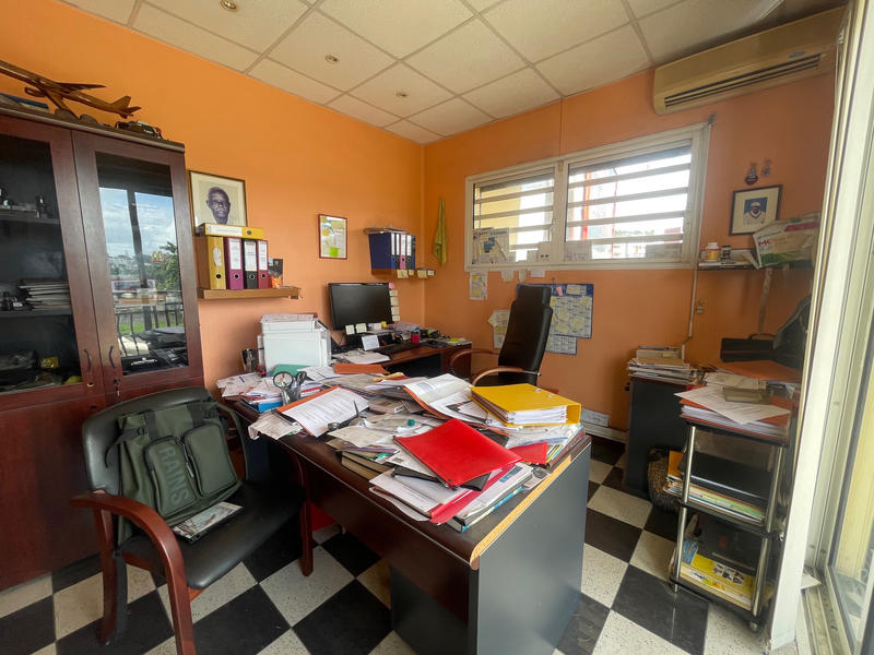 Local commercial - 124 m²