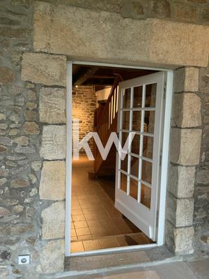 Maison - 306 m² - 9 pièces