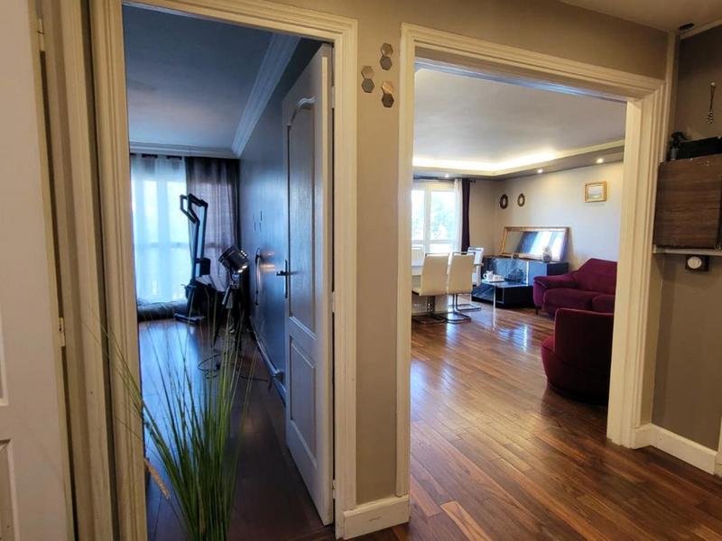 Appartement - 97 m² - 4 pièces