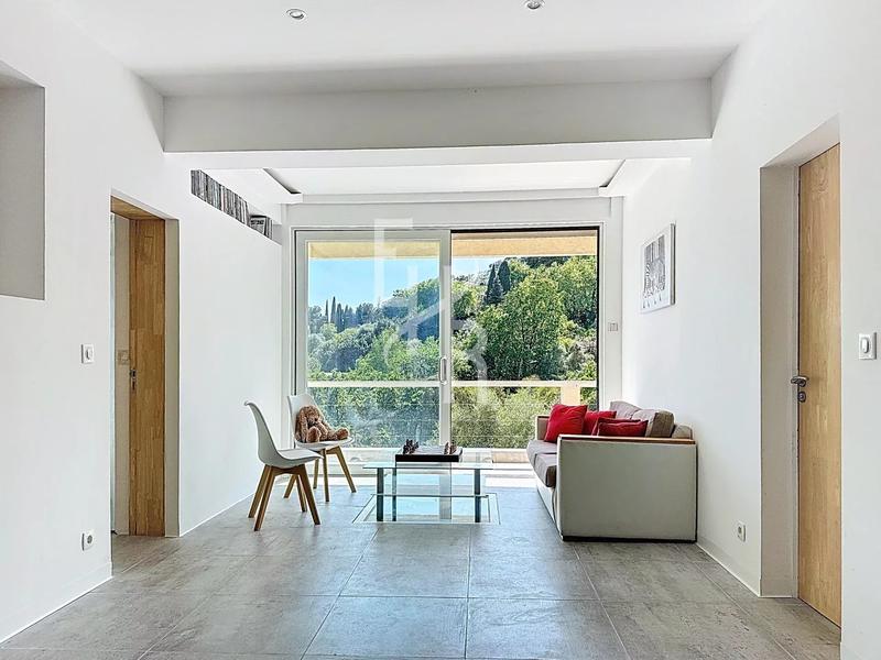 Villa - 200 m² - 8 pièces