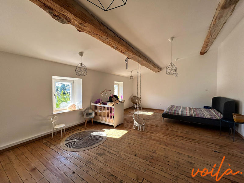 Maison - 430 m² - 10 pièces