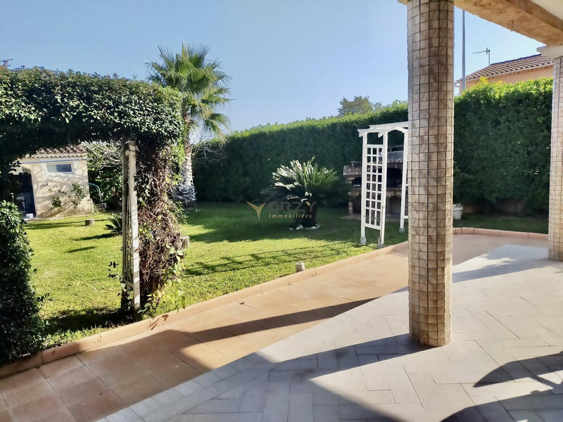 Villa - 270 m² - 7 pièces