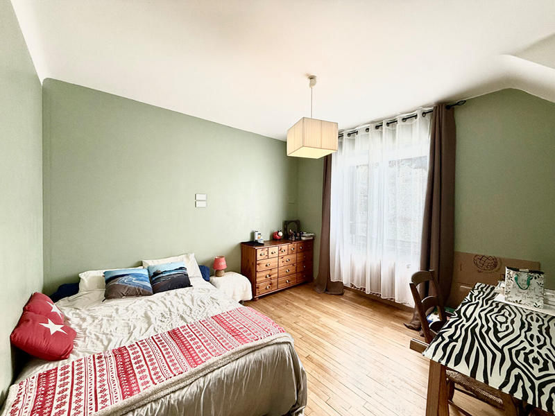 Maison - 100 m² - 5 pièces