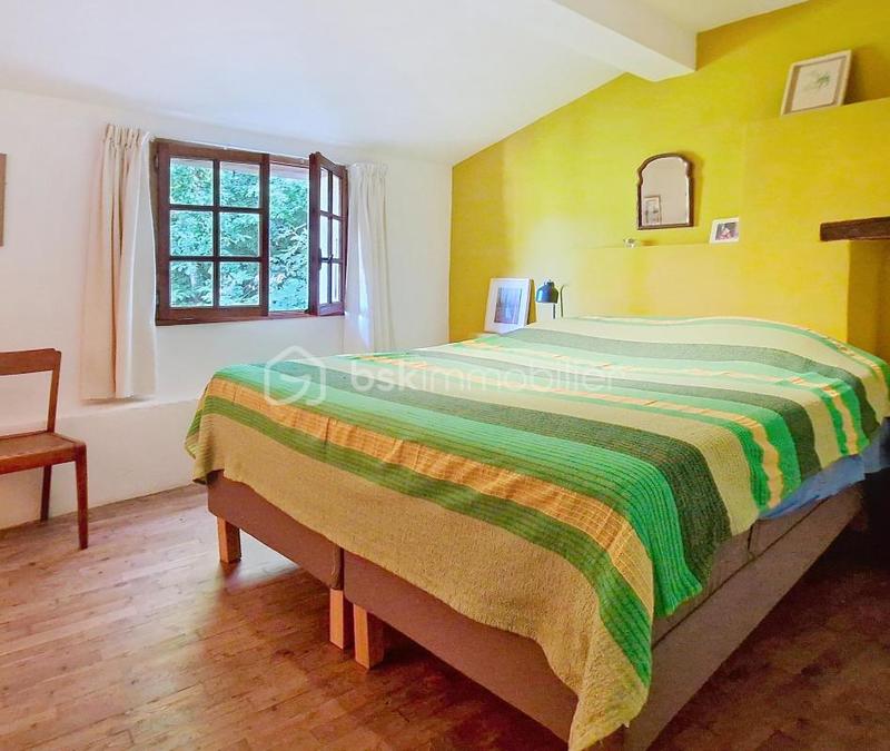 Propriété - 165 m² - 8 pièces