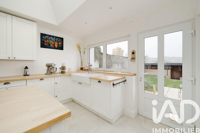 Maison - 253 m² - 8 pièces