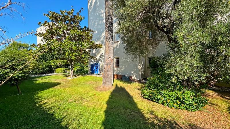 Appartement - 95 m² - 4 pièces