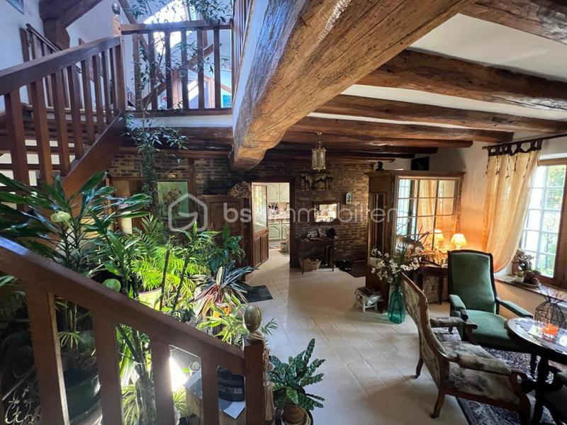Maison en pierre - 176 m² - 8 pièces