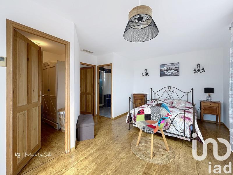 Maison - 179 m² - 5 pièces