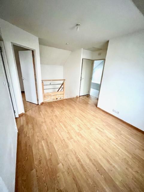 Maison - 91 m² - 4 pièces