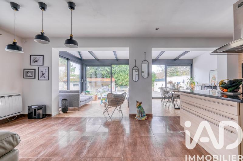 Maison - 131 m² - 6 pièces