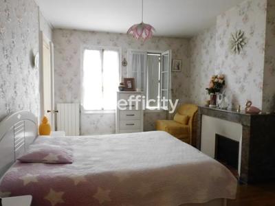 Maison - 170 m² - 5 pièces