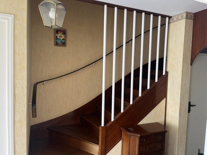 Maison traditionnelle - 100 m² - 5 pièces