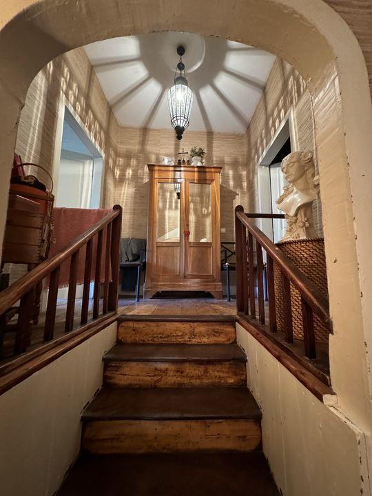 Maison ancienne - 265 m² - 8 pièces