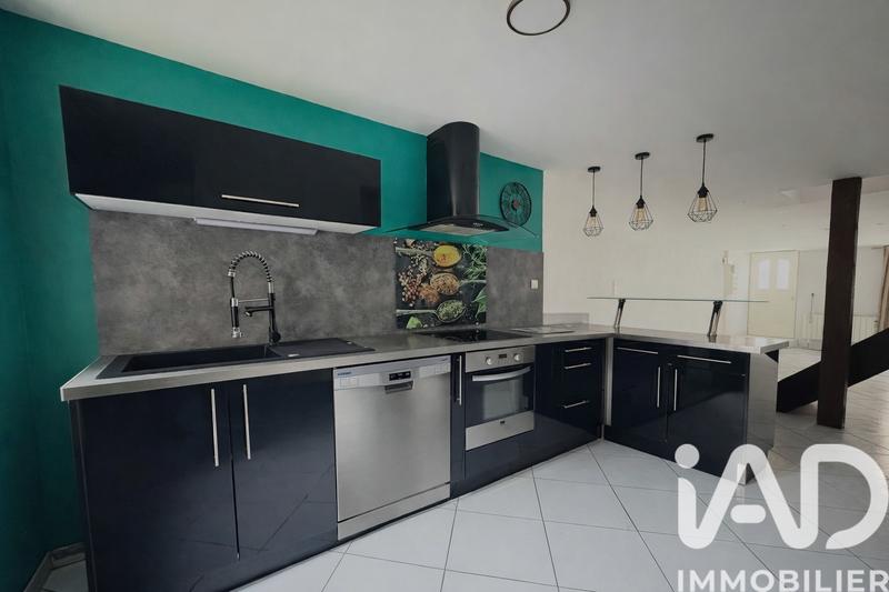 Maison - 137 m² - 4 pièces