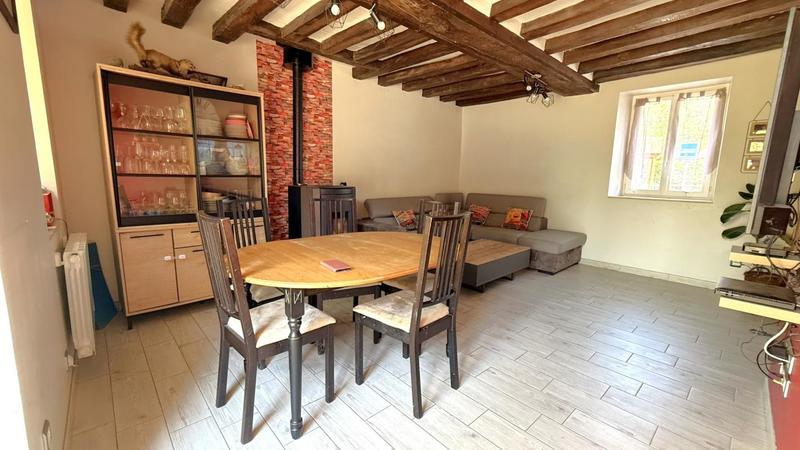 Maison - 111 m² - 5 pièces