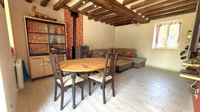 Maison - 111 m² - 5 pièces