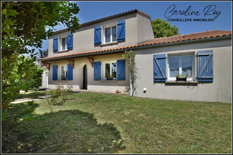 Maison - 137 m² - 5 pièces